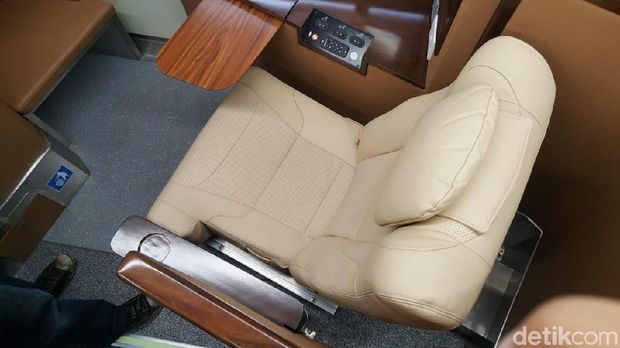 Kursi nyaman di kereta api jenis sleeper (Syanti/detikTravel)
