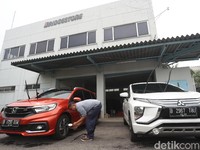 Avanza Dikeroyok Pesaingnya