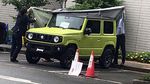 Tampang Jimny Terbaru Mirip Land Rover Defender tapi Lebih Kecil