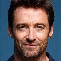 Si gagah Wolverine yang dibintangi Hugh Jackman jadi wanita cantik berambut coklat. Foto: Dok. FaceApp