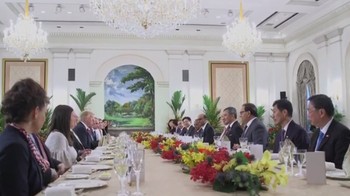 Jamuan makan dengan Donald Trump. (Foto: Instagram)