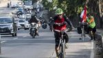 Luar Biasa! Pemudik ini Pulang Kampung Naik Sepeda