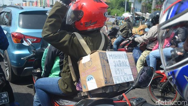 Cerita Mudik, Minta Restu Hingga Minta Maaf Belum Bisa Bawa Mantu