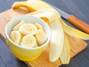 4 Manfaat Sarapan Pisang dan Air Hangat, Bisa Bantu Turunkan Berat Badan