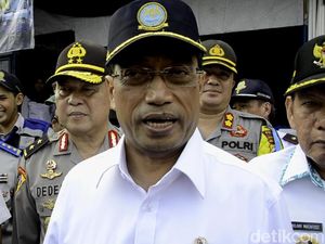 Menhub: Tren Pemudik 2018 Lebih Pilih Jalur Tol dan Angkutan Umum
