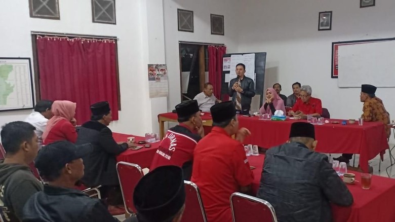 Perkuat Gus Ipul-Puti, PDIP Magetan Sosialisasi Pendidikan Gratis Perkuat Gus Ipul-Puti, PDIP Magetan Sosialisasi Pendidikan Gratis