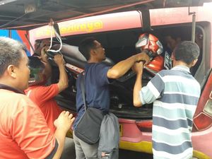 Mudik ke Lampung, Bernas Simpan Motor di Bagasi Bus