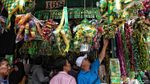 Berburu Pernak-pernik Lebaran