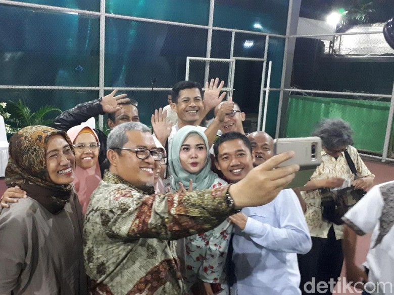 10 Tahun Pimpin Jawa Barat, Aher: Alhamdulillah Raih Banyak Prestasi 10 Tahun Pimpin Jawa Barat, Aher: Alhamdulillah Raih Banyak Prestasi