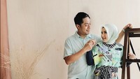 Ternyata aktor Ferry Ardiansyah adalah kakak ipar Zaskia Adya Mecca lho. Foto: Dok. Instagram/ferryardiansyah19