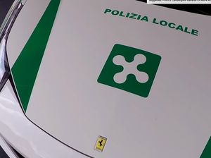 Ferrari 458 Spider Bekas Mafia Jadi Mobil Polisi, Keren Juga!