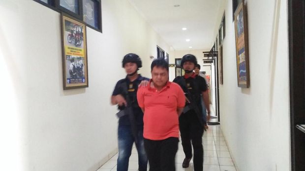 Pelaku penipuan calo calon mahasiswa UIN
