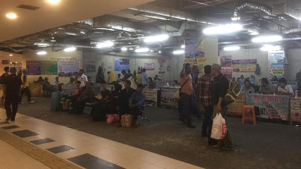 Ada 65 bus yang dikerahkan untuk mengangkut pemudik di H-3 lebaran.