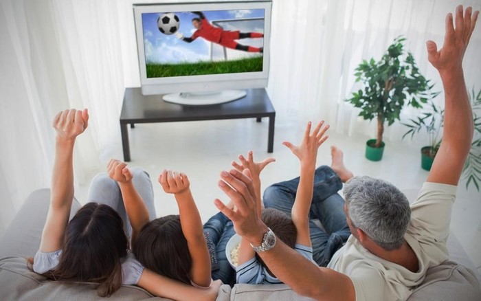 4 Ide Nonton Piala Dunia 2018 Seru Bersama Keluarga