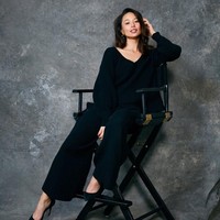 Jika kamu terlilit utang dan merasa kamu tidak akan bisa keluar, ketahuilah bahwa aku di sini bersama kalian. Kadang-kadang aku cemas dan aku menangis karena aku merasa sangat bodoh bahwa aku membawa diriku pada situasi ini, katanya. Foto: Instagram Aja Dang