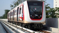 Adapun uji dinamis kereta LRT Jakarta saat ini masih menunggu tim dari Kementerian Perhubungan. Namun kereta sudah mulai dicoba bergerak antar stasiun pada Senin (11/6) lalu. Istimewa/ Dok. Jakarta Propertindo.