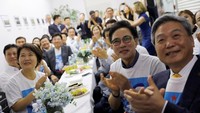 Keinginan untuk diadakannya reunifikasi antara Korea Utara dan Korea Selatan menjadi isu yang paling hangat dibahas dan membangunkan harapan baru bagi kedua warga negara tersebut untuk kembali bersatu menjadi bagian dari Republik Korea. Tyrone Siu/Reuters.