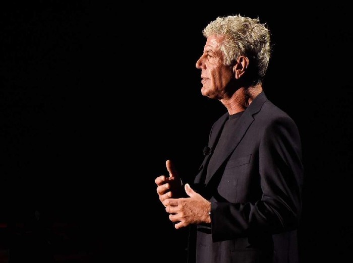 anthony bourdain NEW YORK, NY - MAY 17: Anthony Bourdain speaks onstage during the Turner Upfront 2017 show at The Theater at Madison Square Garden on May 17, 2017 in New York City. 26617_005 (Photo by Kevin Mazur/Getty Images for Turner)