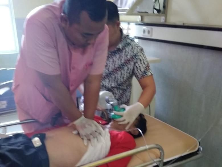 Alami Serangan Jantung, MC Panggung Kampanye Khofifah Meninggal Alami Serangan Jantung, MC Panggung Kampanye Khofifah Meninggal