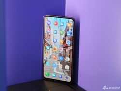 Penampakan Ponsel Vivo NEX yang Menawan