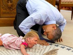 Kocak! Ketika Presiden Trump Jadi Korban Photoshop
