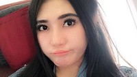 Belum diketahui juga kontak siapa saja yang diblokir Via Vallen sampai sebanyak itu. Foto: Instagram Via Vallen