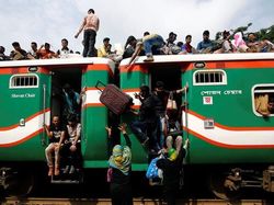 Potret Mengerikan Perjuangan Mudik Bertaruh Nyawa