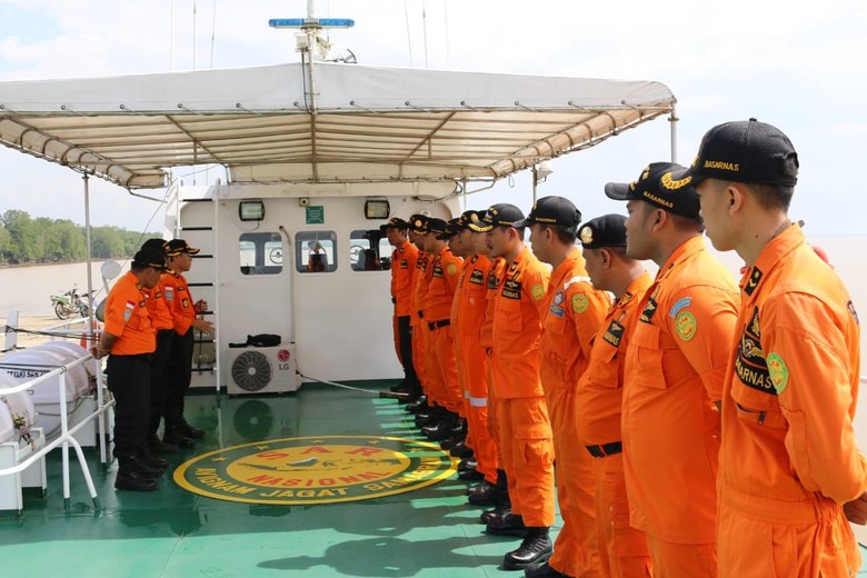 23 Pemudik di Speedboat yang Tenggelam di Sumsel Belum Ditemukan 23 Pemudik di Speedboat yang Tenggelam di Sumsel Belum Ditemukan
