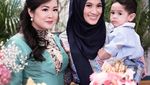 Makin Cantik, Ini Pose Manis Alyssa Soebandono Saat Makan Bareng Suami dan Keluarga