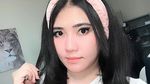 Blokir Belasan Ribu Kontak, Ada Apa dengan Via Vallen?
