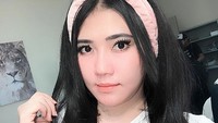 Setidaknya ada 19.187 kontak diblokir oleh Via Vallen. Foto: Instagram Via Vallen