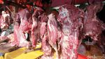 Pedagang Daging Musiman Mulai Menjamur Jelang Lebaran