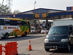 H-2 Lebaran, Exit Tol Manyaran Lancar