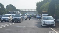 Menurut Rezkhy dengan rekayasa lalu lintas tersebut volume kendaraan di Pantura akan berimbang dengan yang ada di tol.