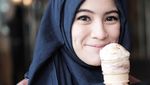 Makin Cantik, Ini Pose Manis Alyssa Soebandono Saat Makan Bareng Suami dan Keluarga
