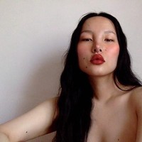 Tsunaina pun telah bekerja untuk acara dan brand fashion terkenal, seperti London Fashion Week hingga Christian Dior. Foto: Dok. Instagram/Tsunaina