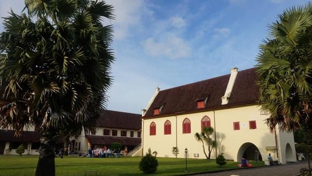 Benteng Fort Rotterdam