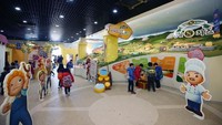 Meskipun tidak ada wahana seperti roller coaster, Imsil Cheese Theme Park mempunyai berbagai atraksi edukatif untuk pengunjung (Visit Korea)