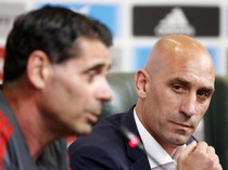 Rubiales Tolak Mundur dari RFEF Usai Ciuman yang Kontroversial