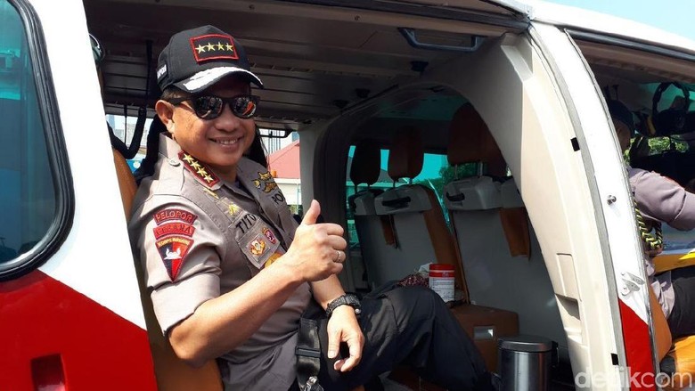 Urai Macet, Kapolri Imbau Pemudik Kembali ke Jakarta 17-18 Juni Urai Macet, Kapolri Imbau Pemudik Kembali ke Jakarta 17-18 Juni