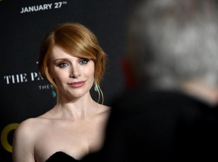NEW YORK, NY - JANUARY 17:  Actress Bryce Dallas Howard attends The World Premiere of 