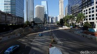 Begini suasana di Jalan Sudirman yang terlihat sepi, Kamis (14/6/2018).