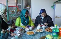 Keakraban kami dengan Su Ying (Wahyu/detikTravel)