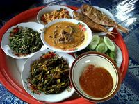 Semarak Lebaran dengan Tradisi Kuliner di Berbagai Daerah di Indonesia