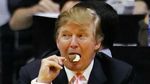 Begini Gaya Donald Trump Saat Makan Es Krim hingga Steak