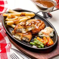 Sedang Mudik di Surabaya? Yuk, Berbuka Puasa di 5 Restoran Keluarga Ini