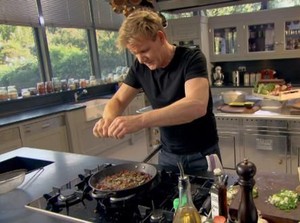 Ini Alasan Manis Mengapa Gordon Ramsay Turunkan Berat Badan