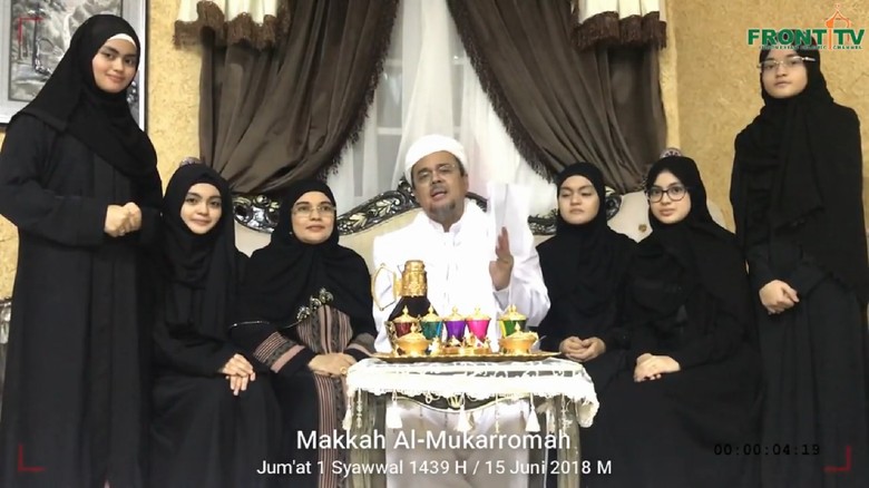 Habib Rizieq Mengaku Terima SP3 Kasus Chat di Hari Lebaran Habib Rizieq Mengaku Terima SP3 Kasus Chat di Hari Lebaran
