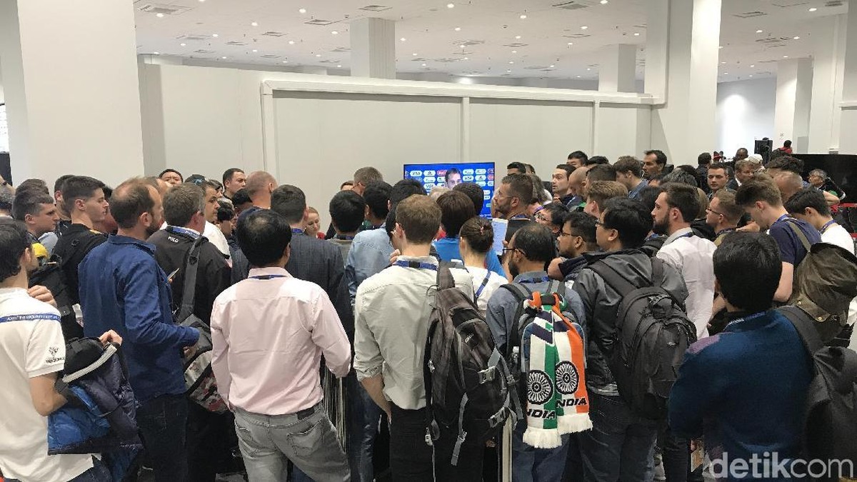 Suasana press room di laga Rusia vs Arab Saudi. (Foto: Mohamad Resha Pratama/DetikSport)