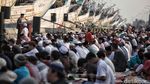 Suasana Salat Id di Pelabuhan Sunda Kelapa